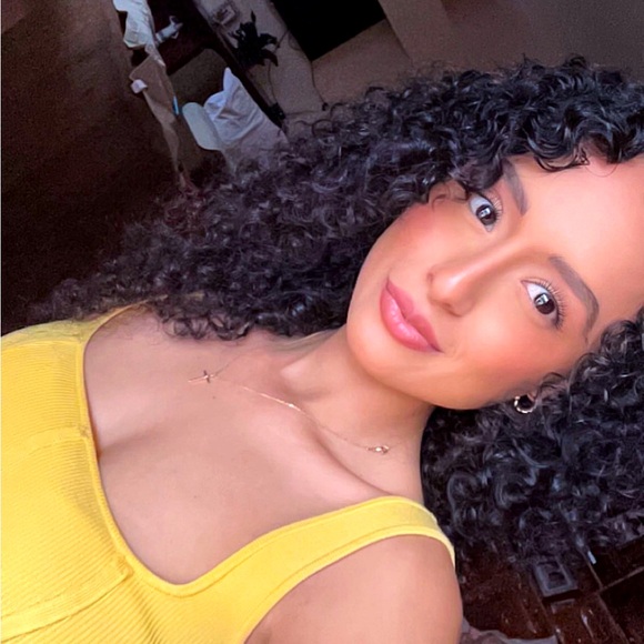 Meet your Posher, Val - Picture 1 of 1